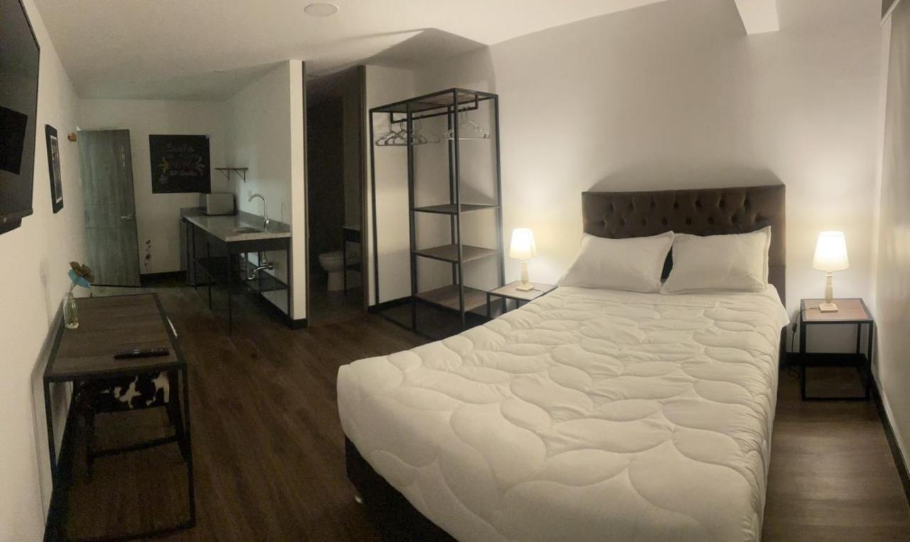 Hotel Gallery Urban Bogota Bagian luar foto