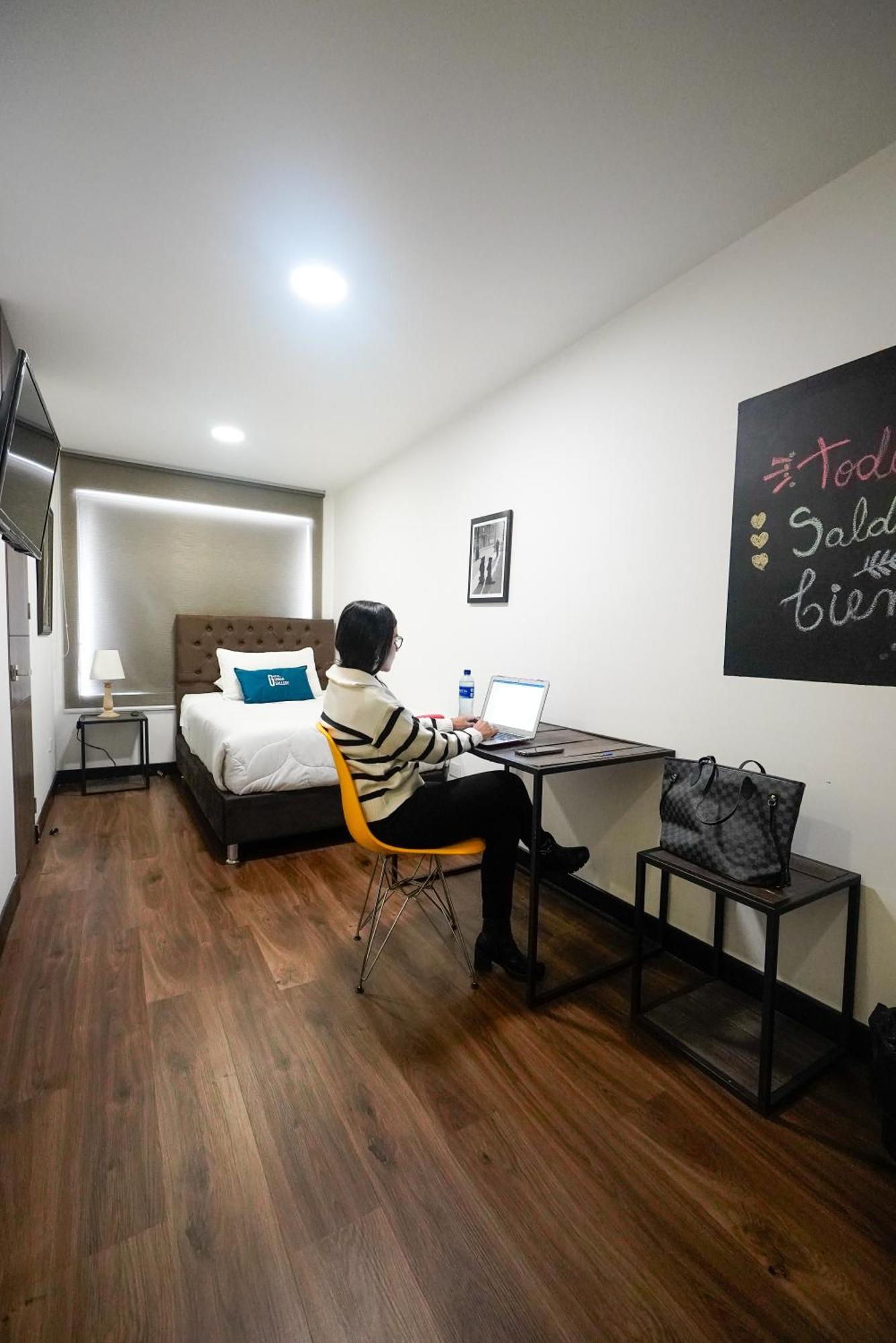 Hotel Gallery Urban Bogota Bagian luar foto