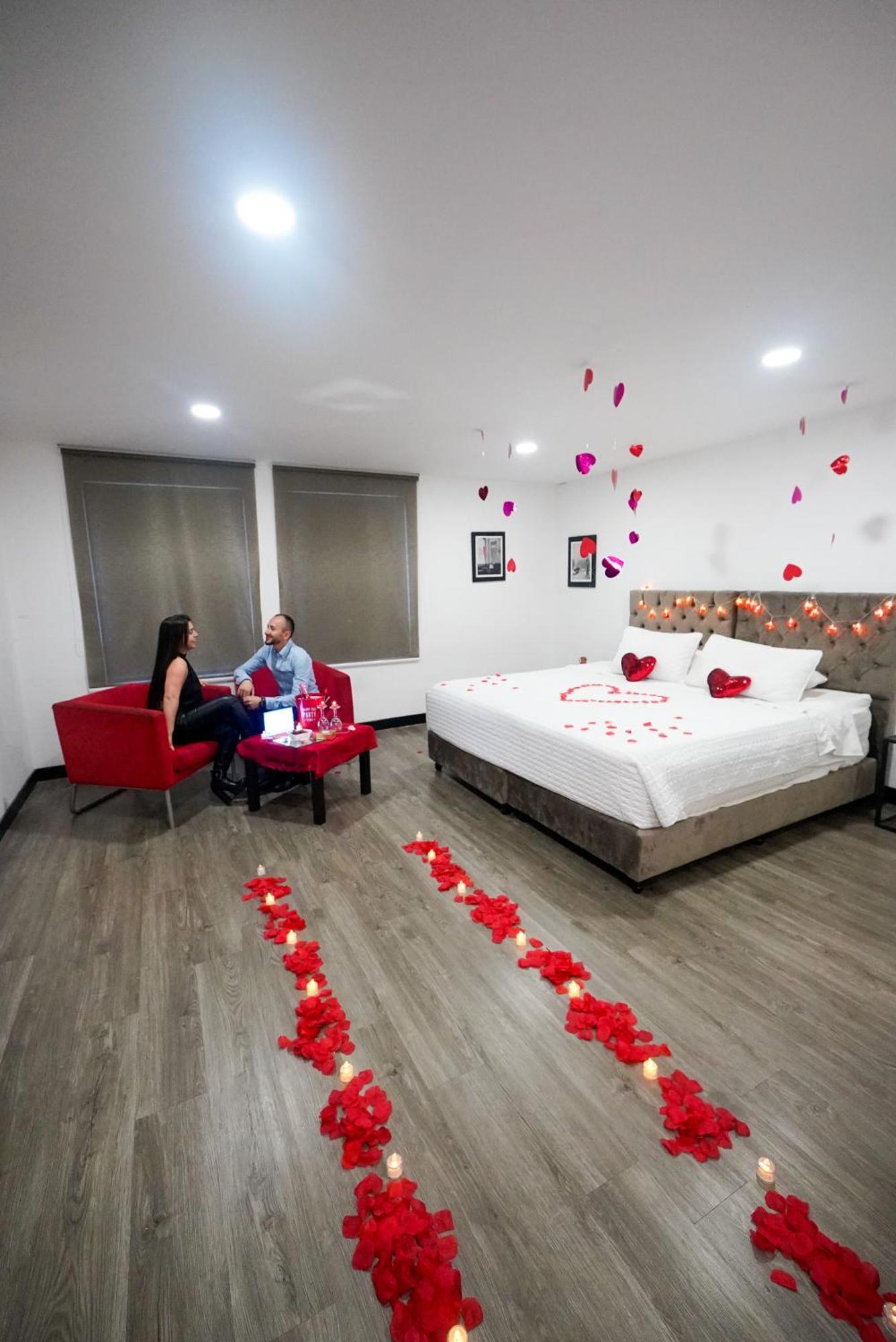 Hotel Gallery Urban Bogota Bagian luar foto